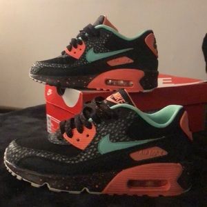 Nike Air Max 90